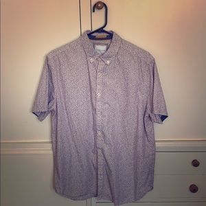 Casual short sleeve shirt
